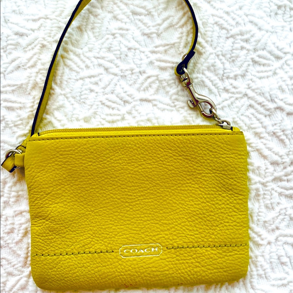 Coach wristlet chartreuse